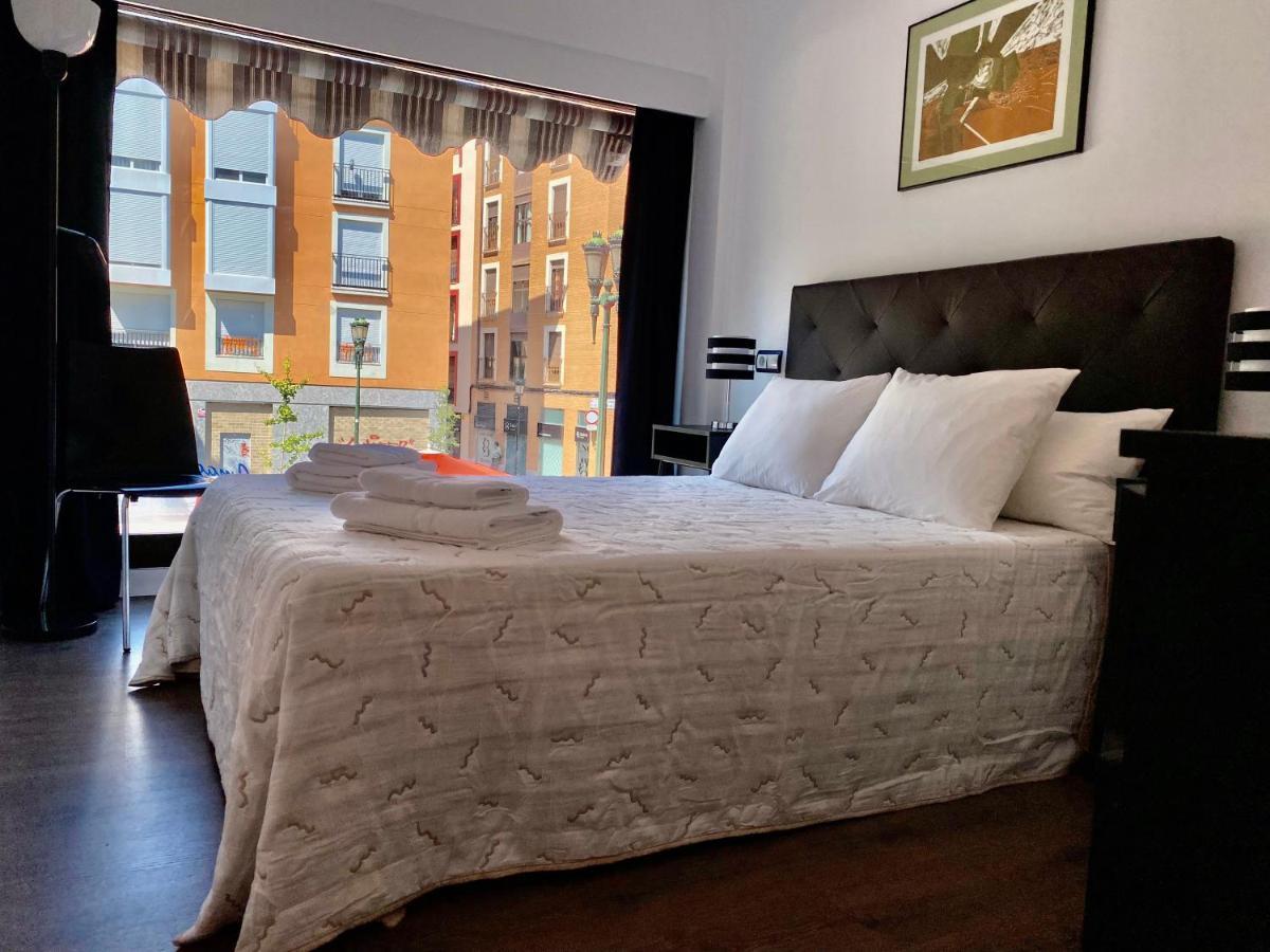 Lc Apartamentos Cesar Augusto Zaragoza Eksteriør bilde
